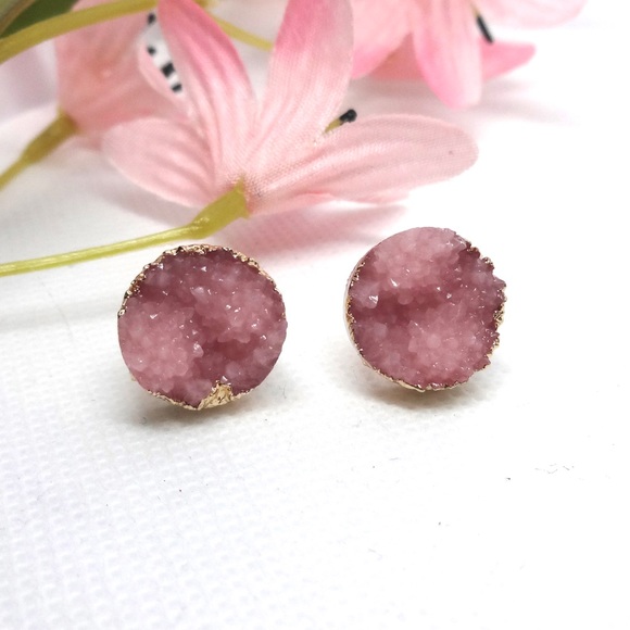 NEW π Pink Druzy Quartz stud earrings - Picture 7 of 7